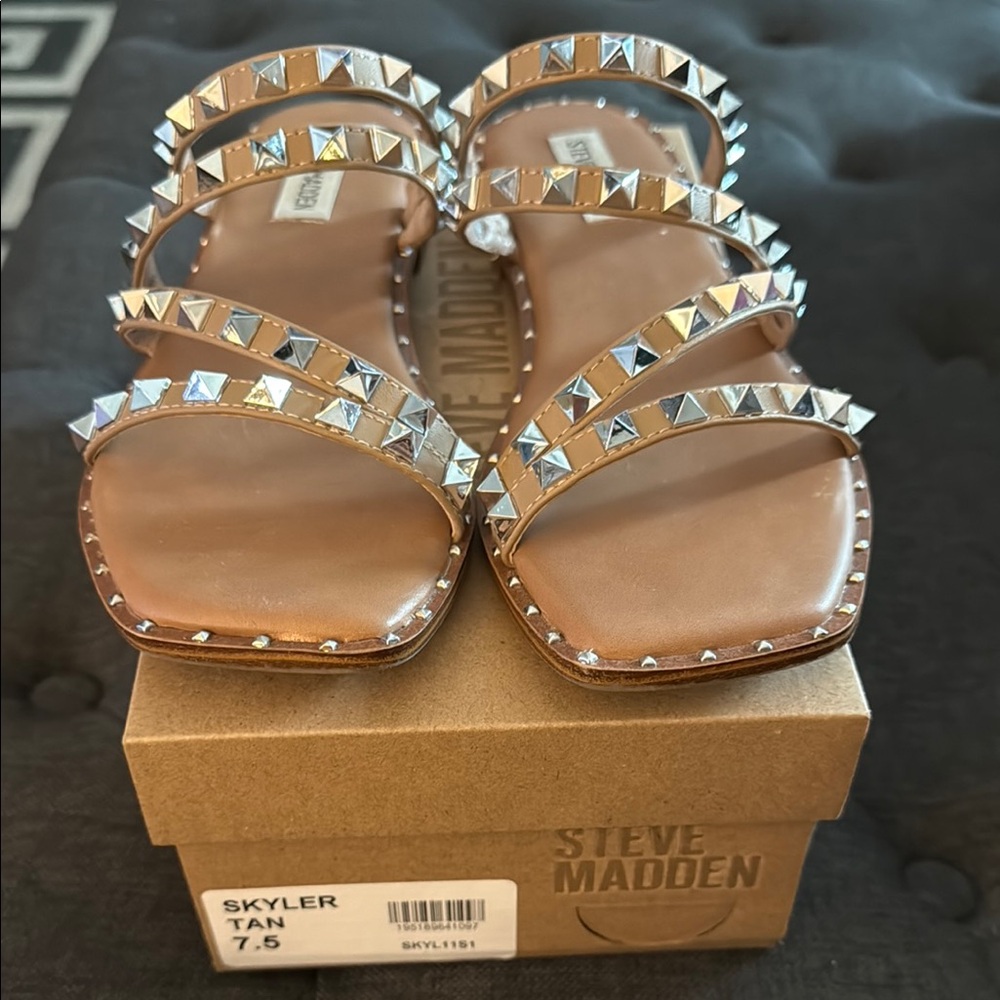 Steve Madden Tan Crystal Embellished Sandals